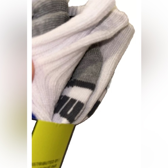 Puma Cushioned Crew Socks 6 Pair Men 8-12 White Gray Blue w Logos NEW! Training - Picture 7 of 11